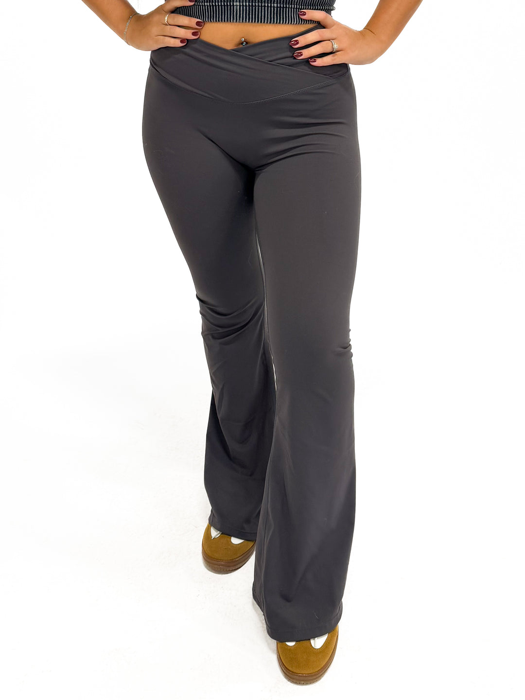 Camie Crossover Flare Legging
