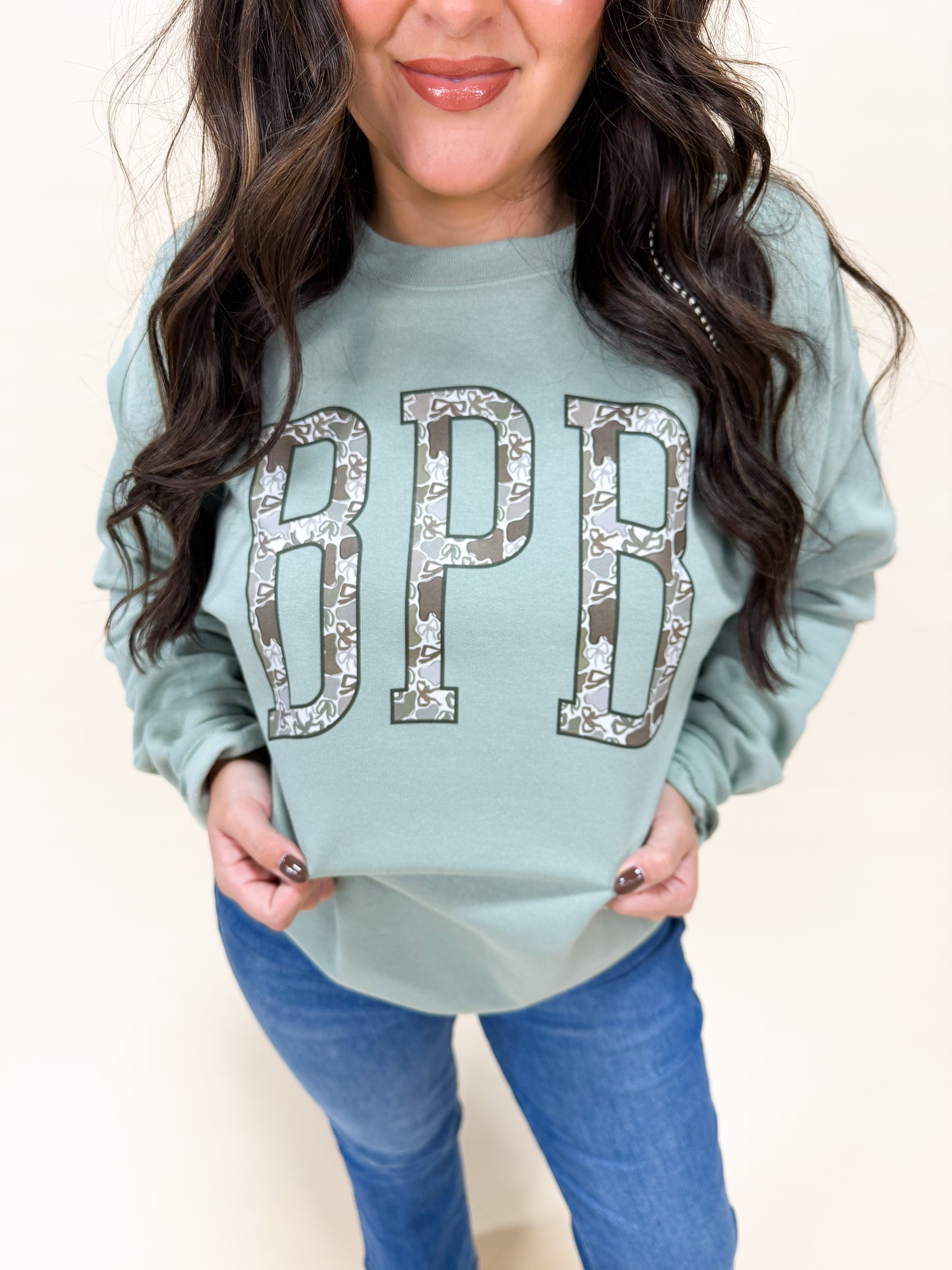 DAINTY CAMO BPB SWEATSHIRT