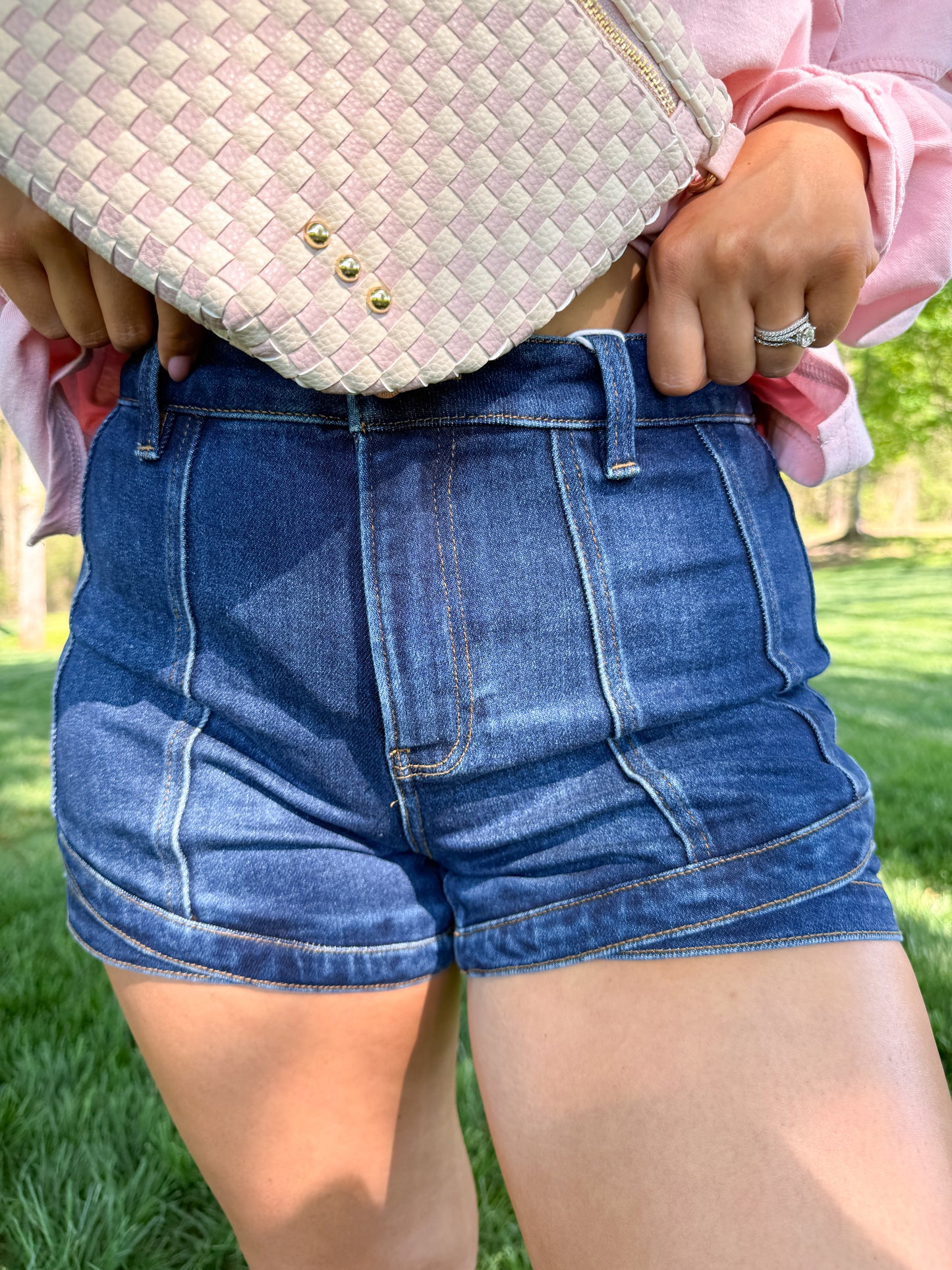 SHES BACK SHORTS