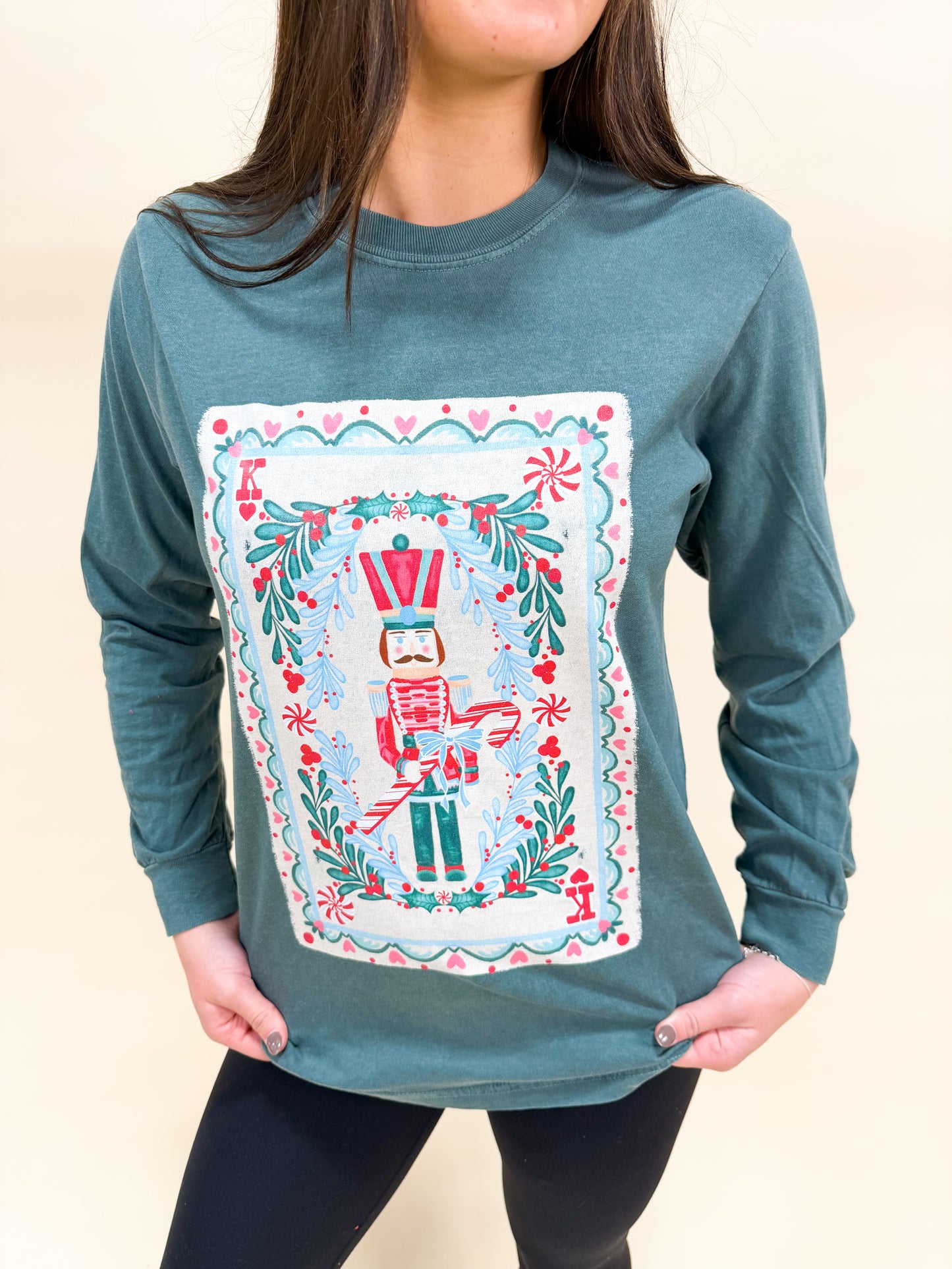 NUTCRACKER PLAYING CARD LS TOP