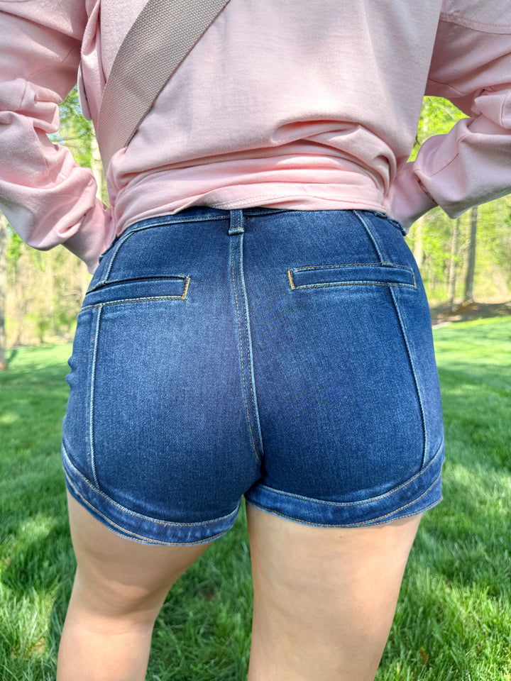 SHES BACK SHORTS