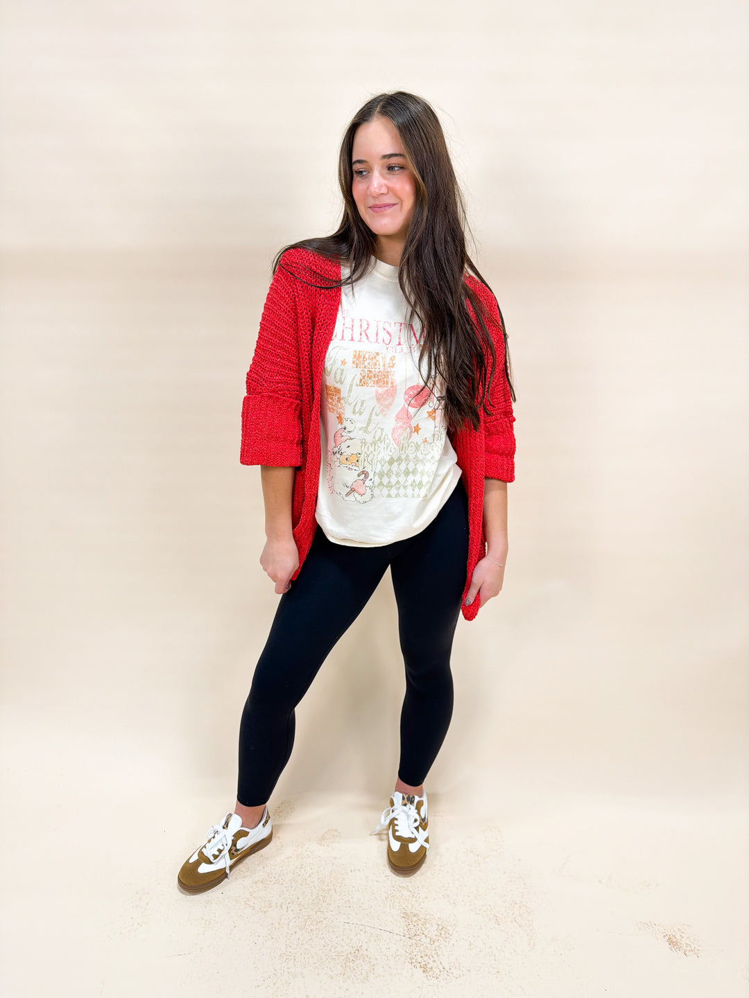 CHRISTMAS CLUB GRAPHIC TEE