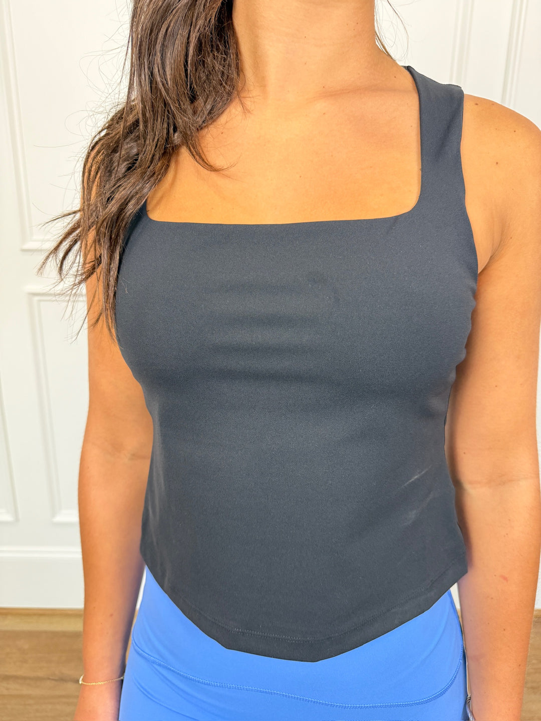 SPANX GET MOVING SQUARE NECK SHELF TANK