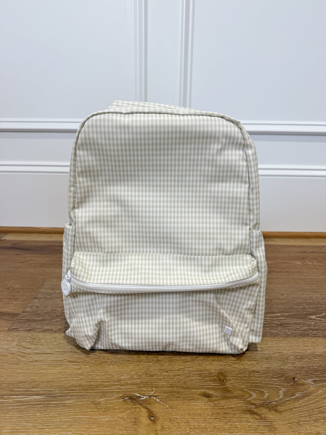 TRVL Design Backpacker – Gingham Pearl Gray