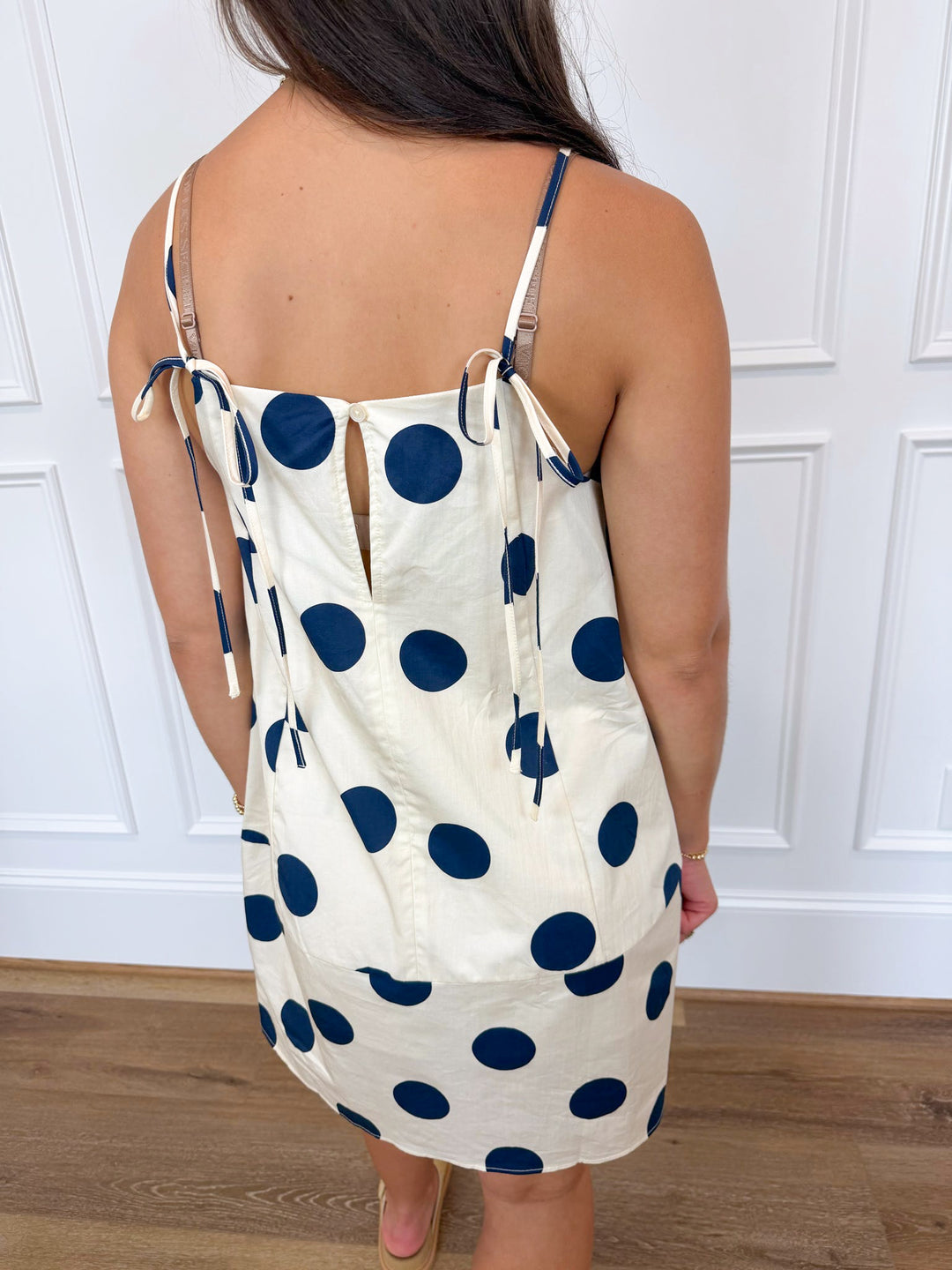WEEKEND ESCAPE DRESS