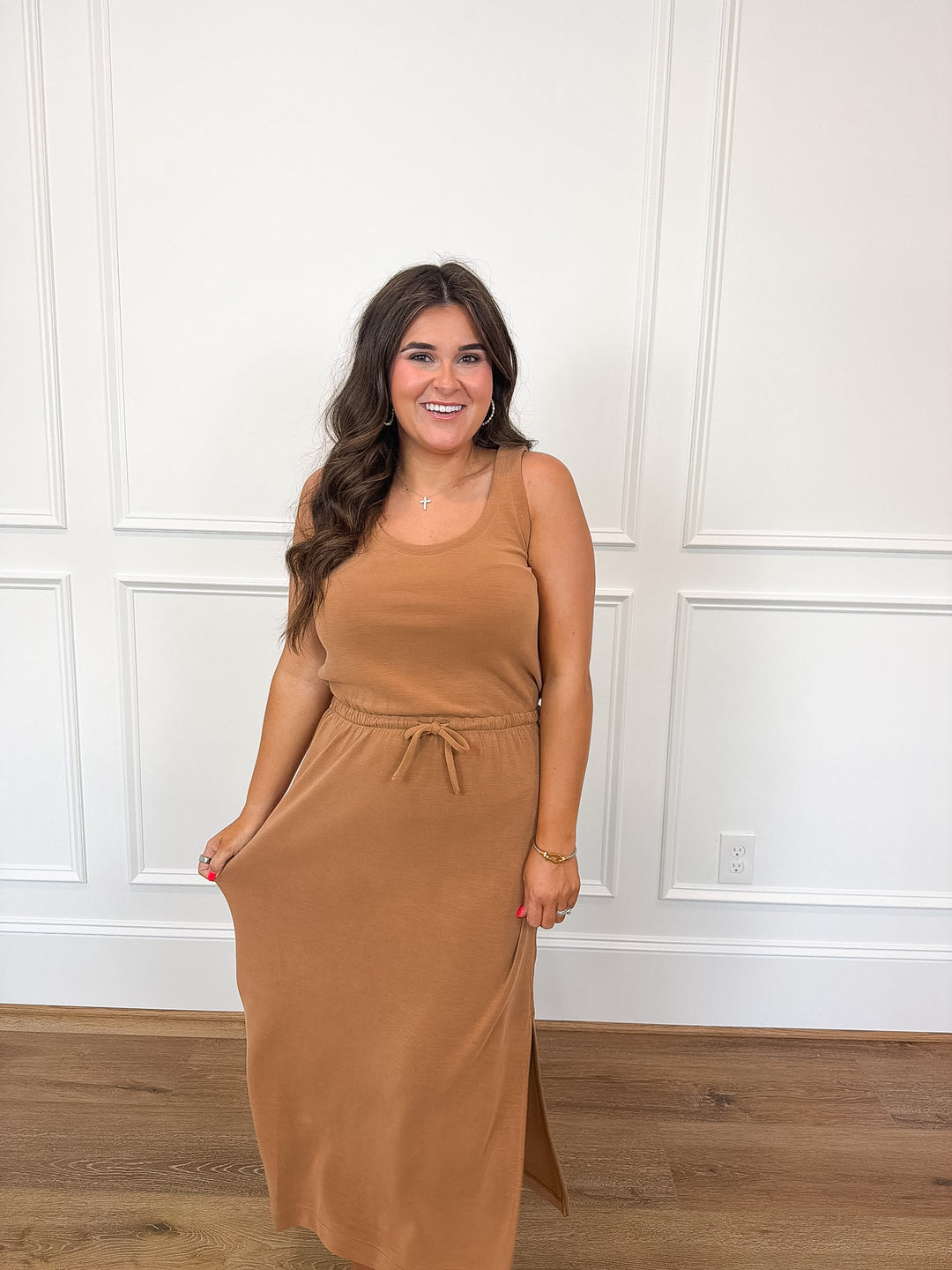 SPANX AirEssentials Drawstring Maxi Tie Dress – Maple Brown