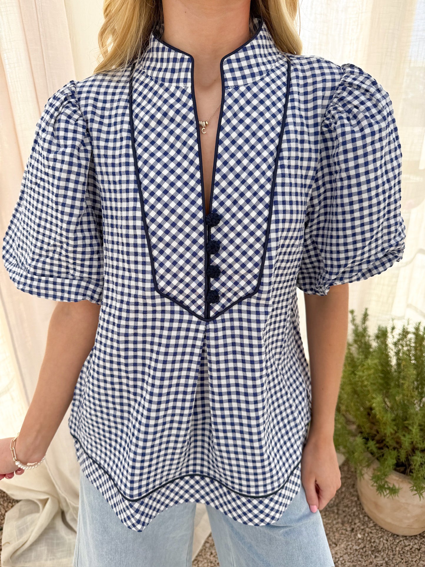 GOING TO THE MARKET TOP