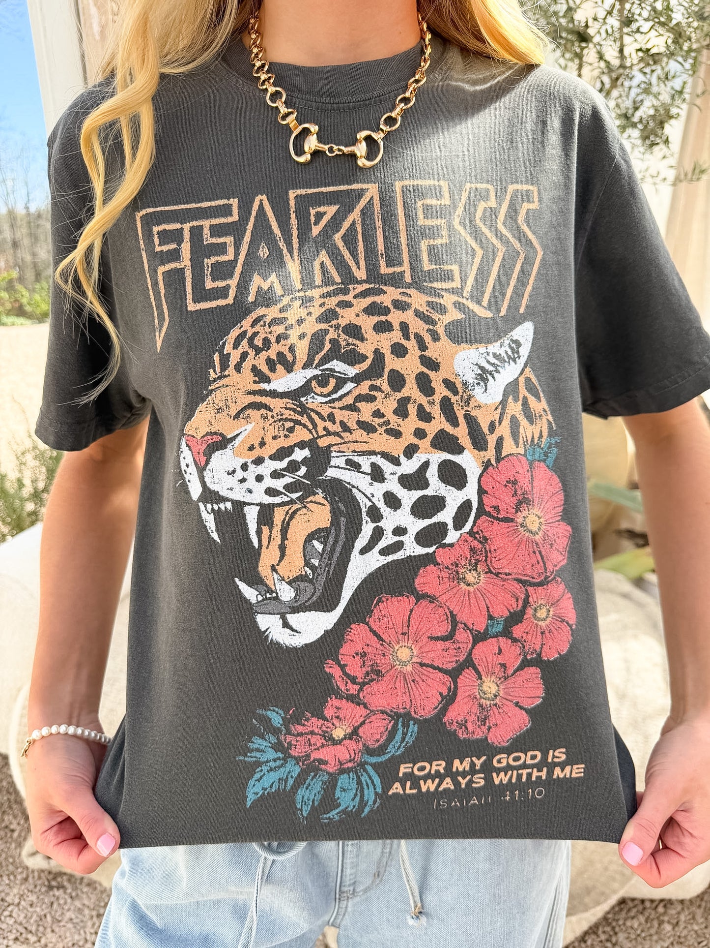 FEARLESS GRAPHIC TEE