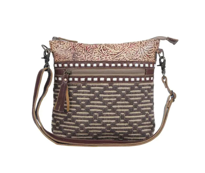 Knoll-In Small & Crossbody Bag